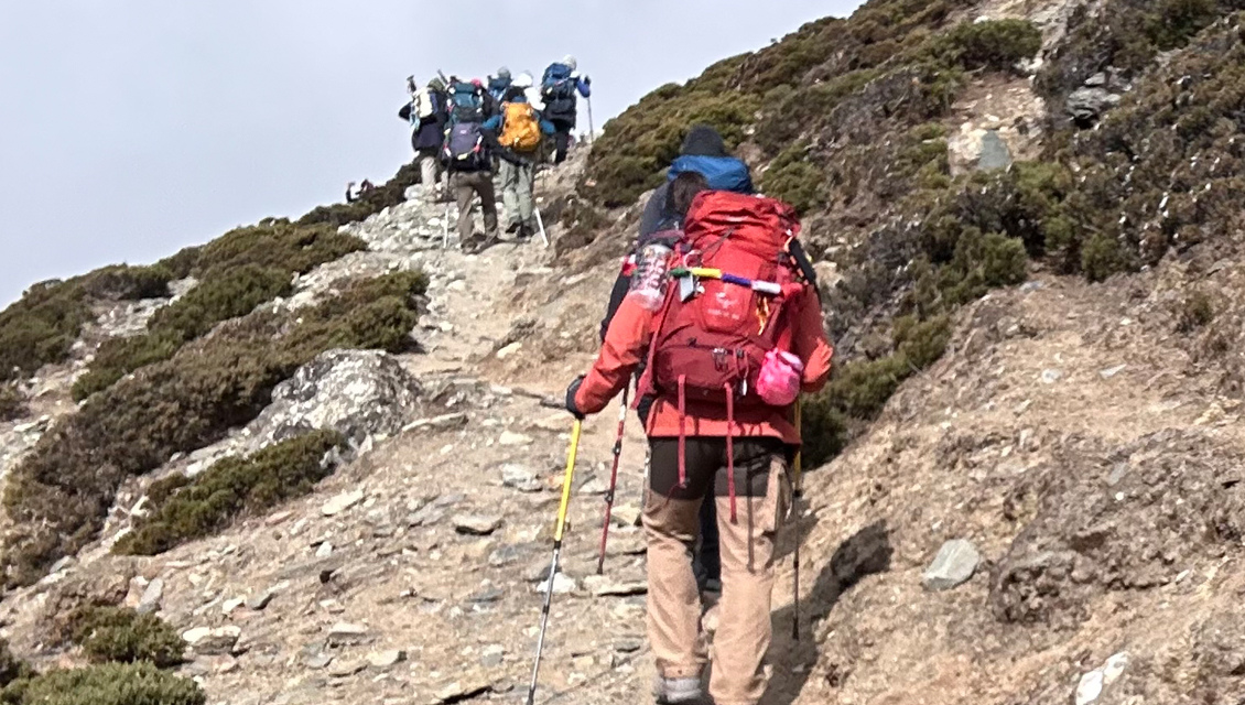 Trek to Dingboche (4,410 m)