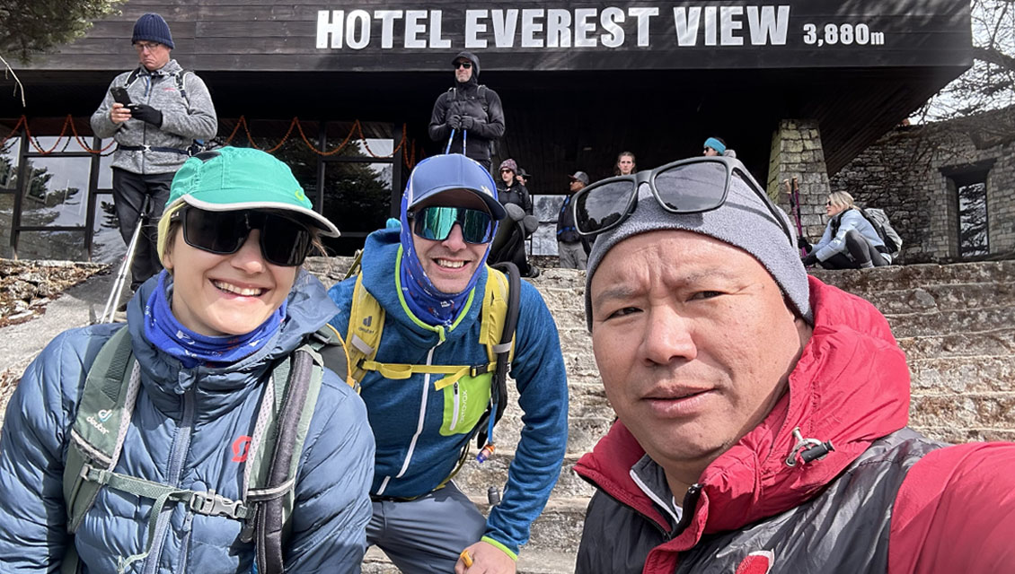 Namche to Hotel Everest View (3,880 m)