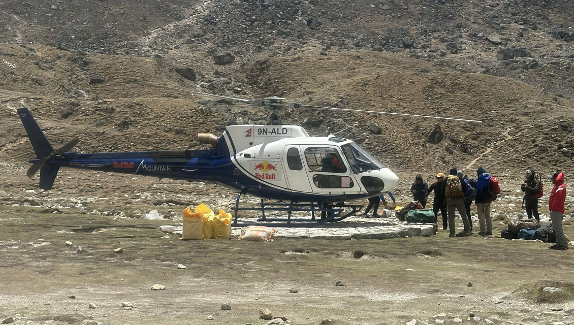 Kala Patthar (5,545 m) and helicopter to Lukla