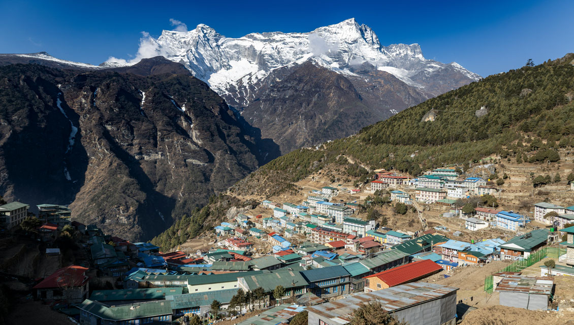 Trek to Namche Bazaar (3,440 m)